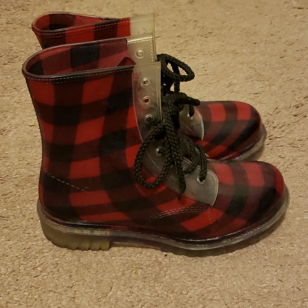 Dirty Laundry plaid lace up rain boots sz 7 - Picture 3 of 5